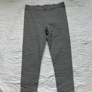 Primary Black and White Striped Leggings - Size 8